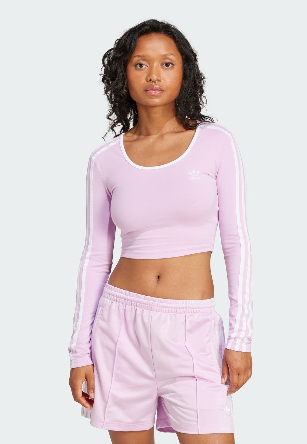 

Топ с длинными рукавами ADICOLOR 3-STRIPES LONG SLEEVE CROP LONG-SLEEVE Adidas Originals, розовый