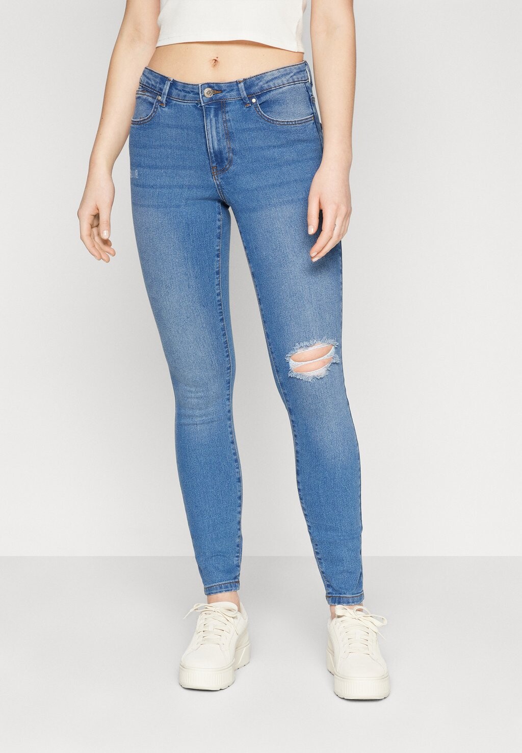 

Джинсы Skinny Fit VMJUNE DEST JEANS Vero Moda, цвет medium blue denim
