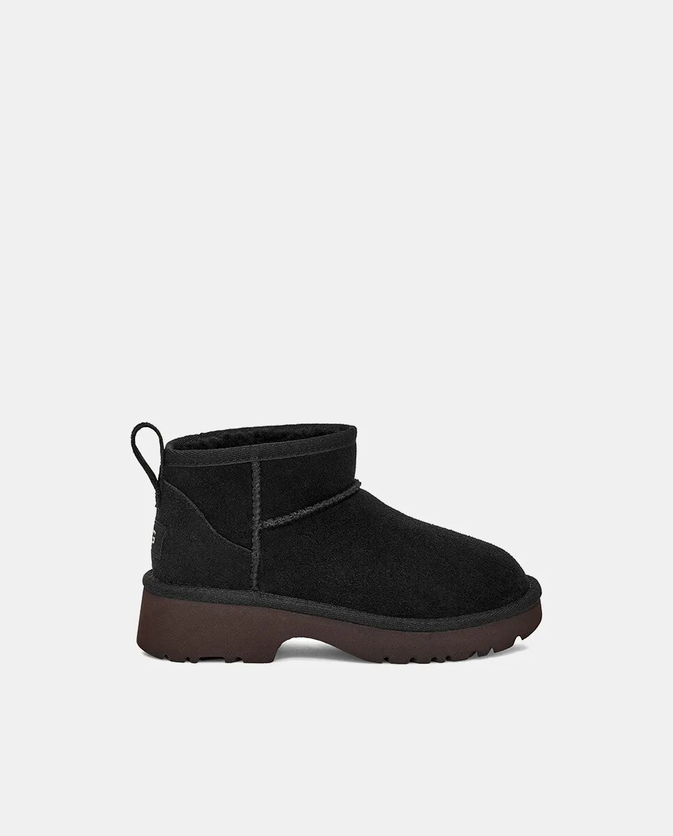 

Классические сапоги для девочки Ultra Mini New Heights UGG, черный
