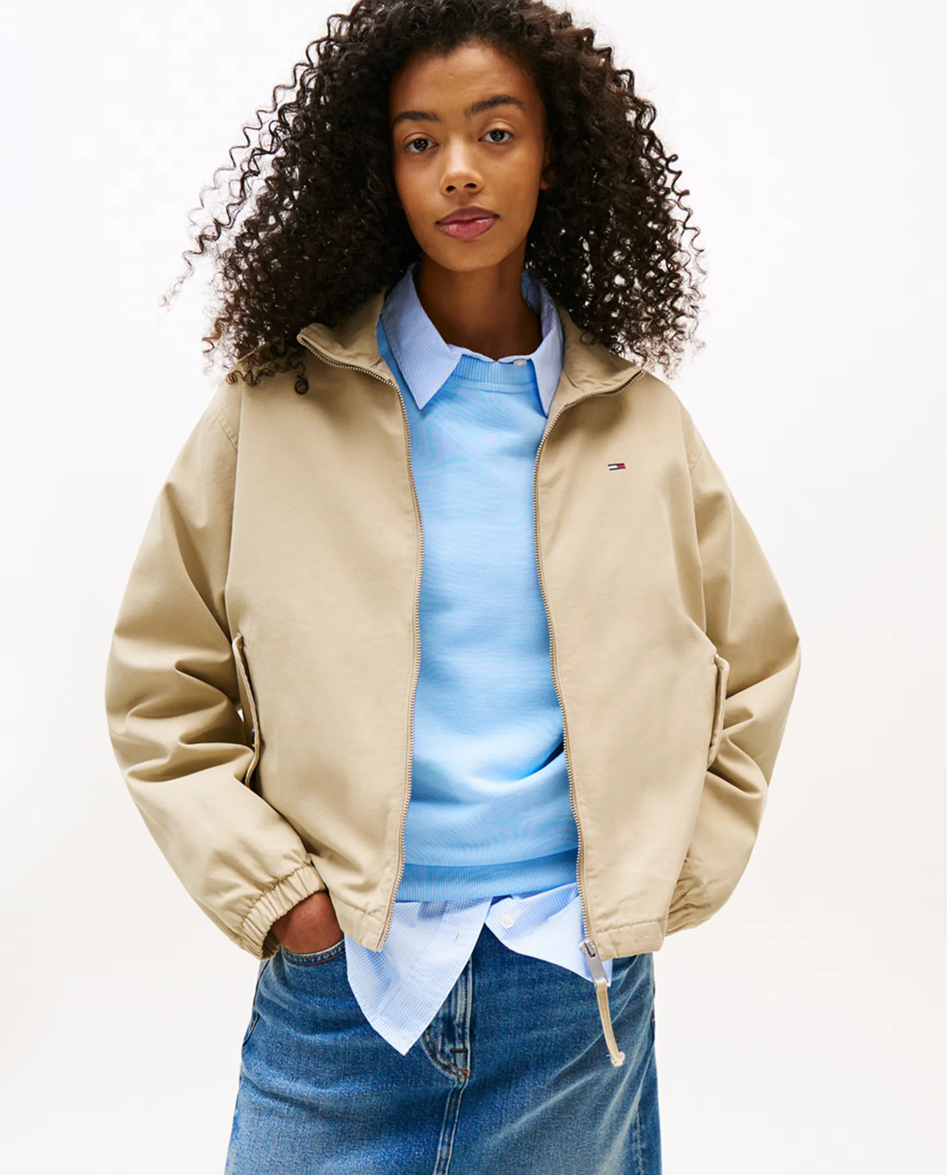 

Женская куртка классического кроя с застежкой-молнией Tommy Jeans, коричневый
