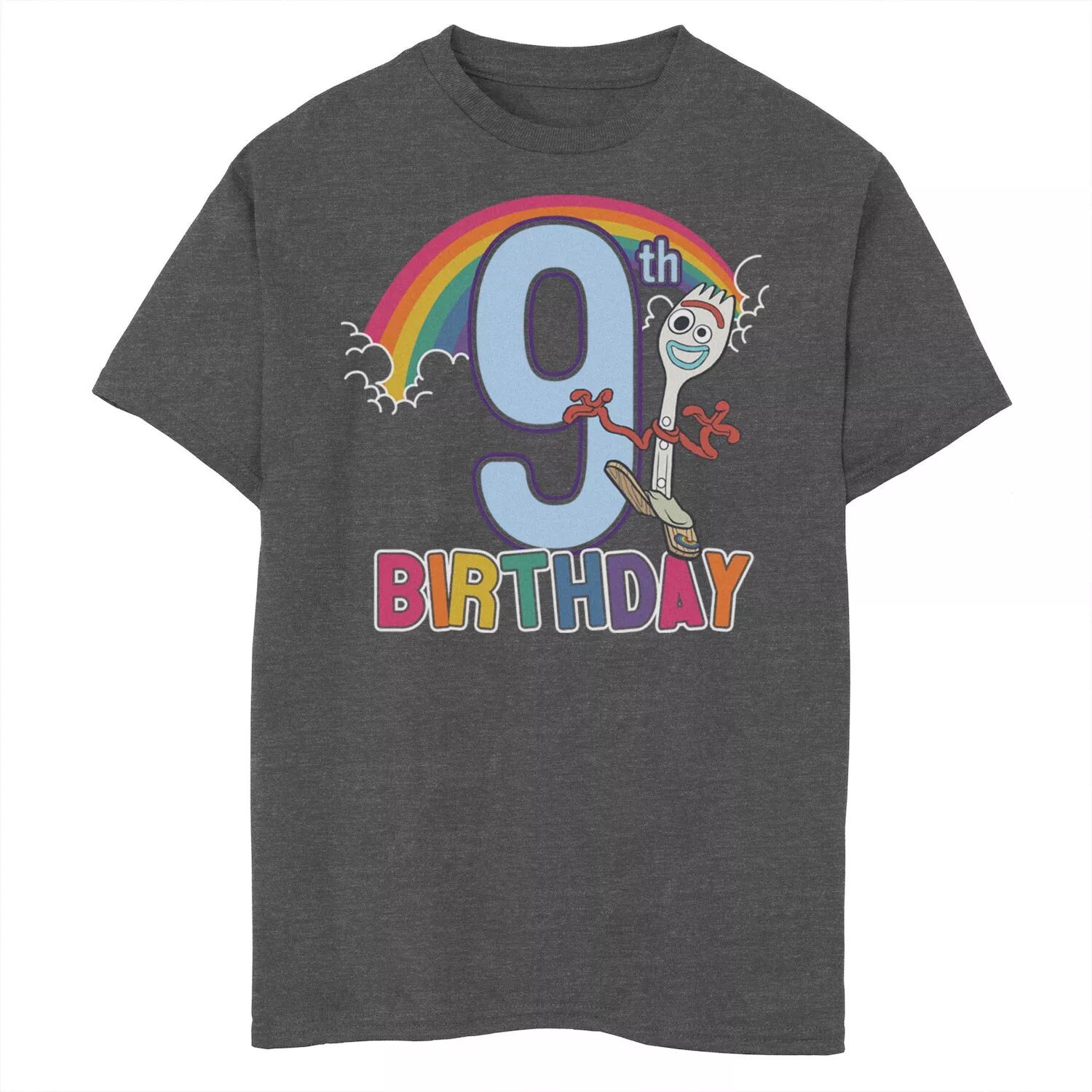 

Футболка Forky с рисунком «9th Rainbow» на день рождения для мальчиков 8–20 лет Disney/Pixar «История игрушек 4» Disney / Pixar