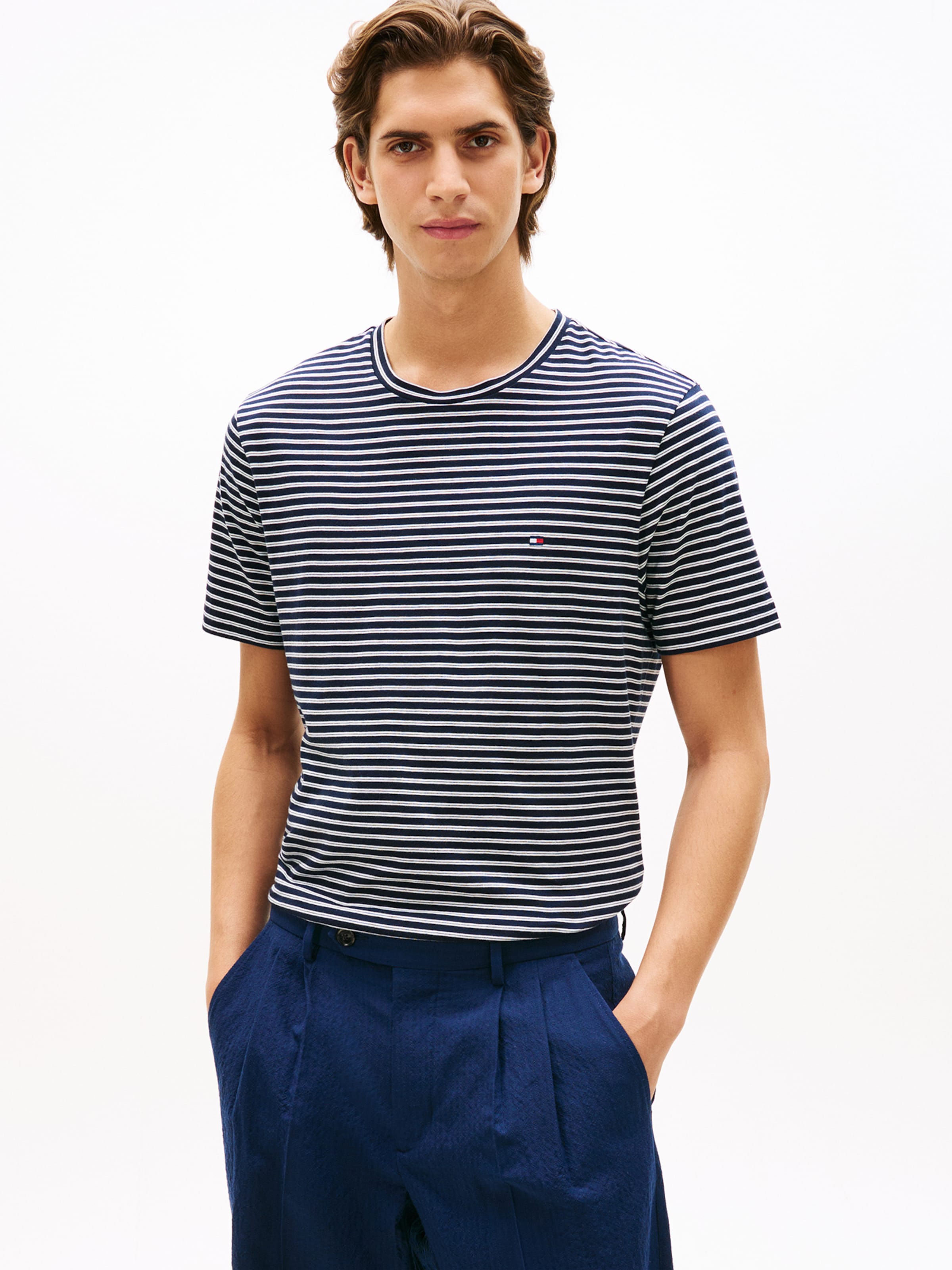 TOMMY HILFIGER Футболка 'ESS SEASONAL' в цвете Navy — фото 3