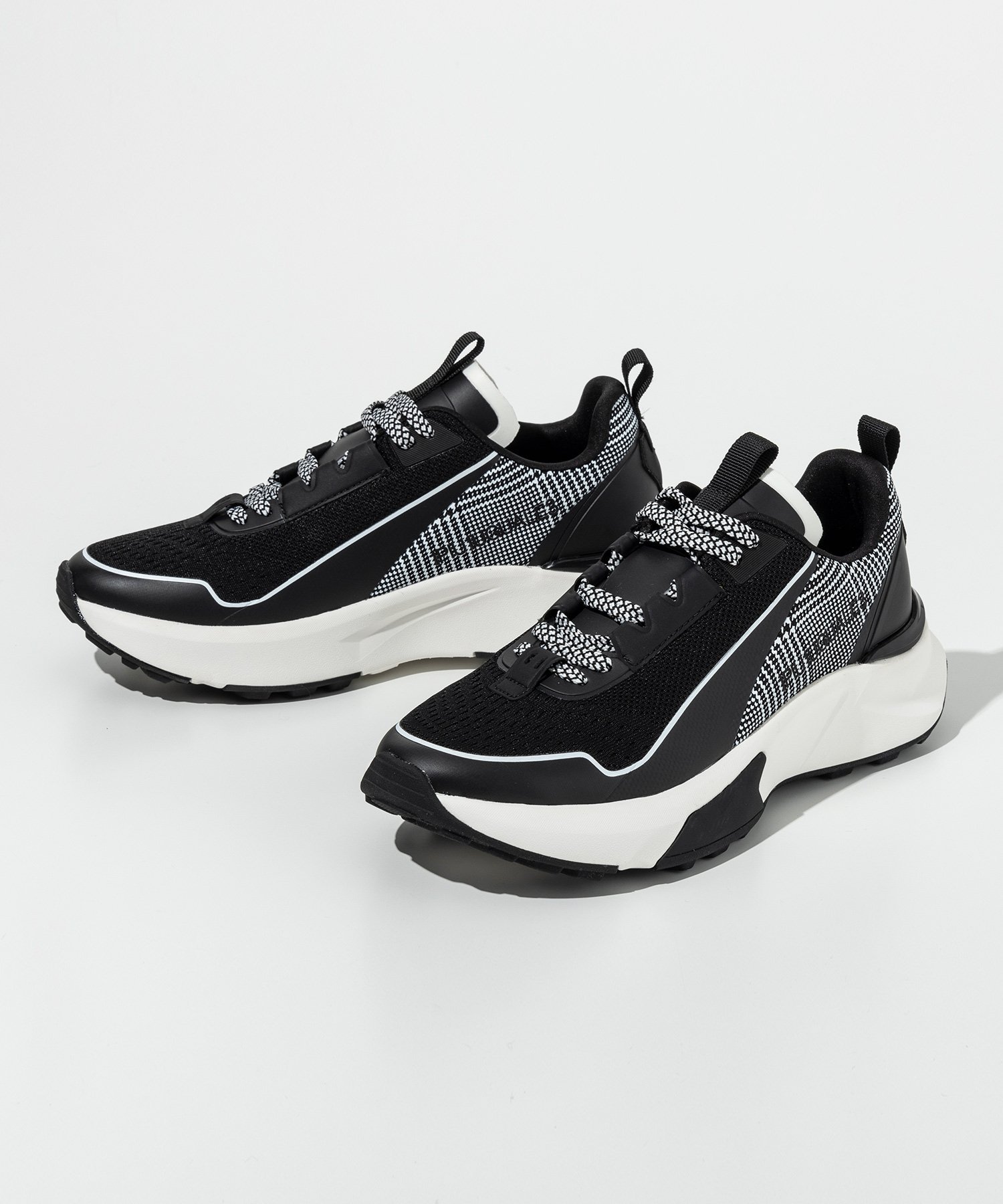 1PIU1UGUALE3 Кроссовки RELAX Glen Check 1PIU1UGUALE3 RELAX, Black