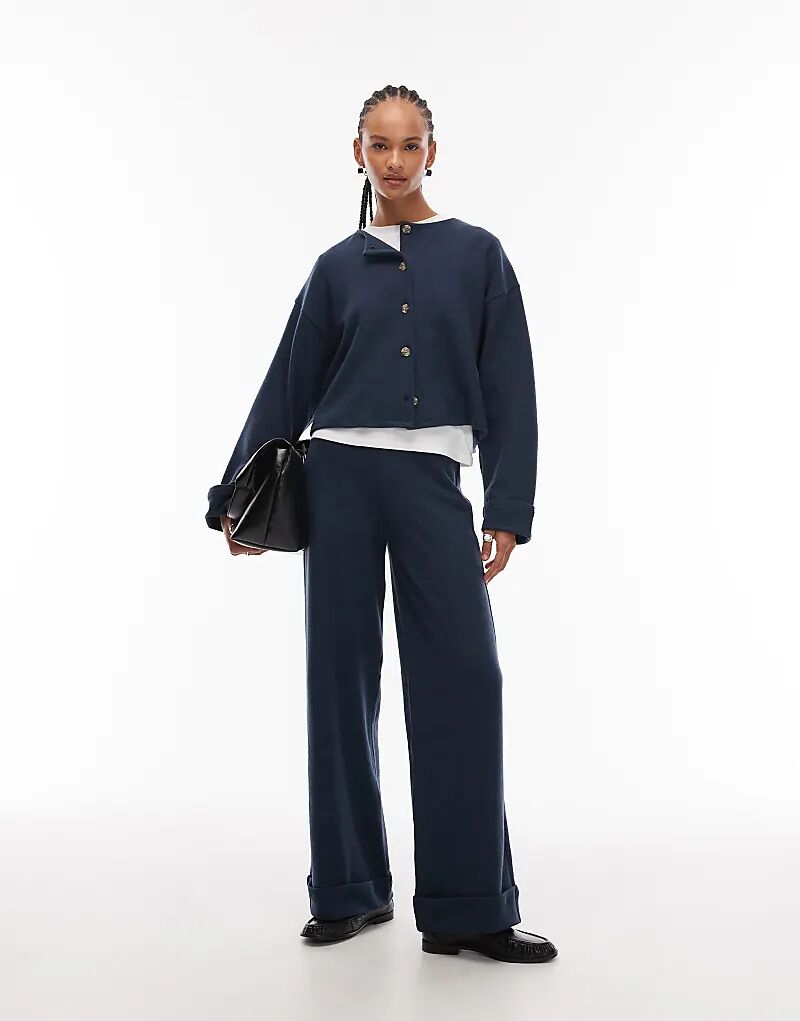 

Супермягкие брюки широкого кроя с отворотом ASOS DESIGN темно-синего цвета