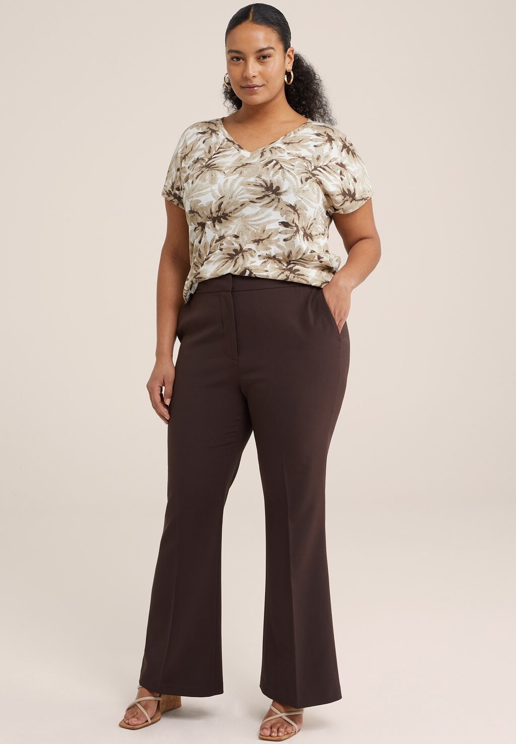 

Брюки Curve WE Fashion, коричневые