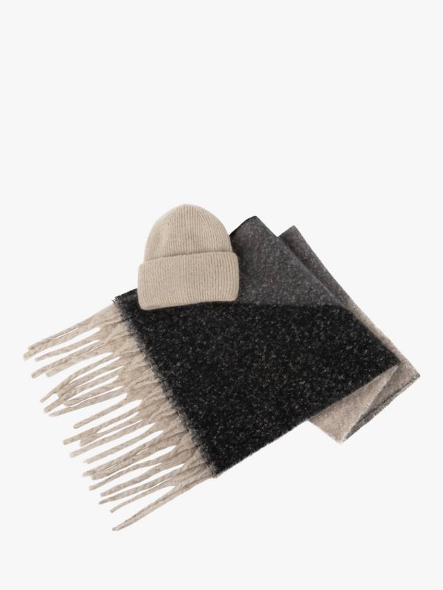 

Комплект из объемного плетеного шарфа-пледa и шапки totes, Oat