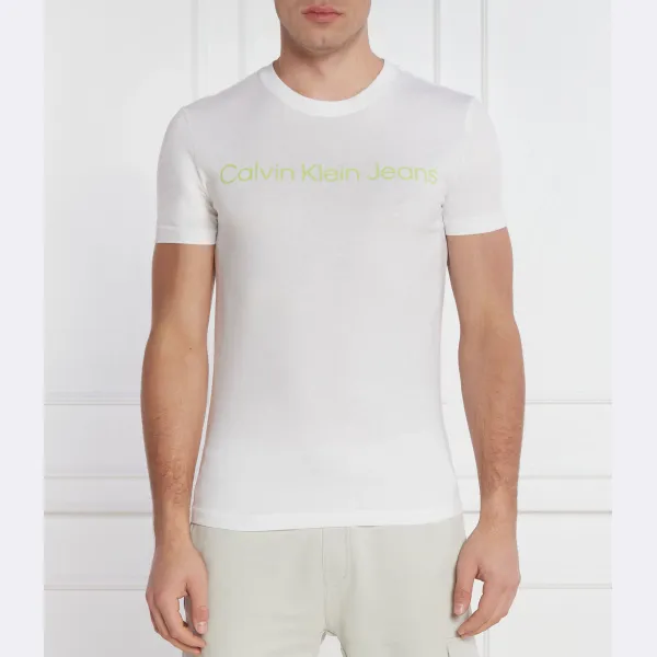 

Футболка узкого кроя с логотипом учреждения Calvin Klein, белый