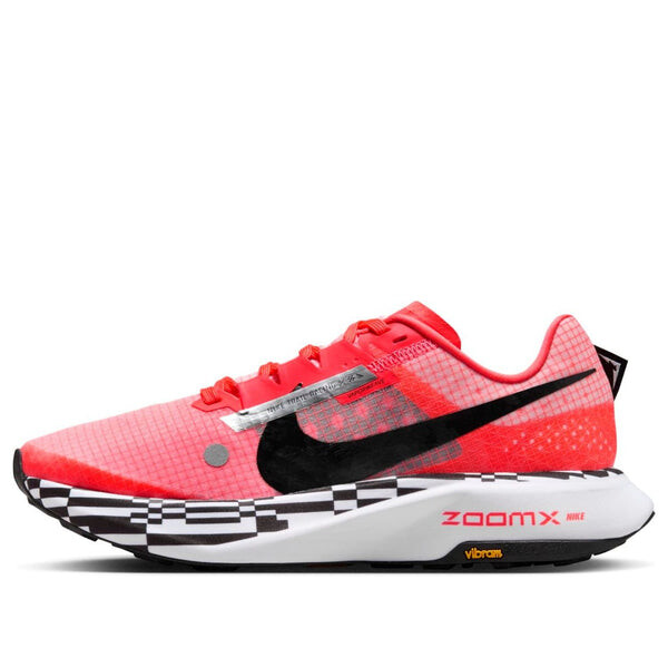 

Кроссовки ультрафлай Nike, красный