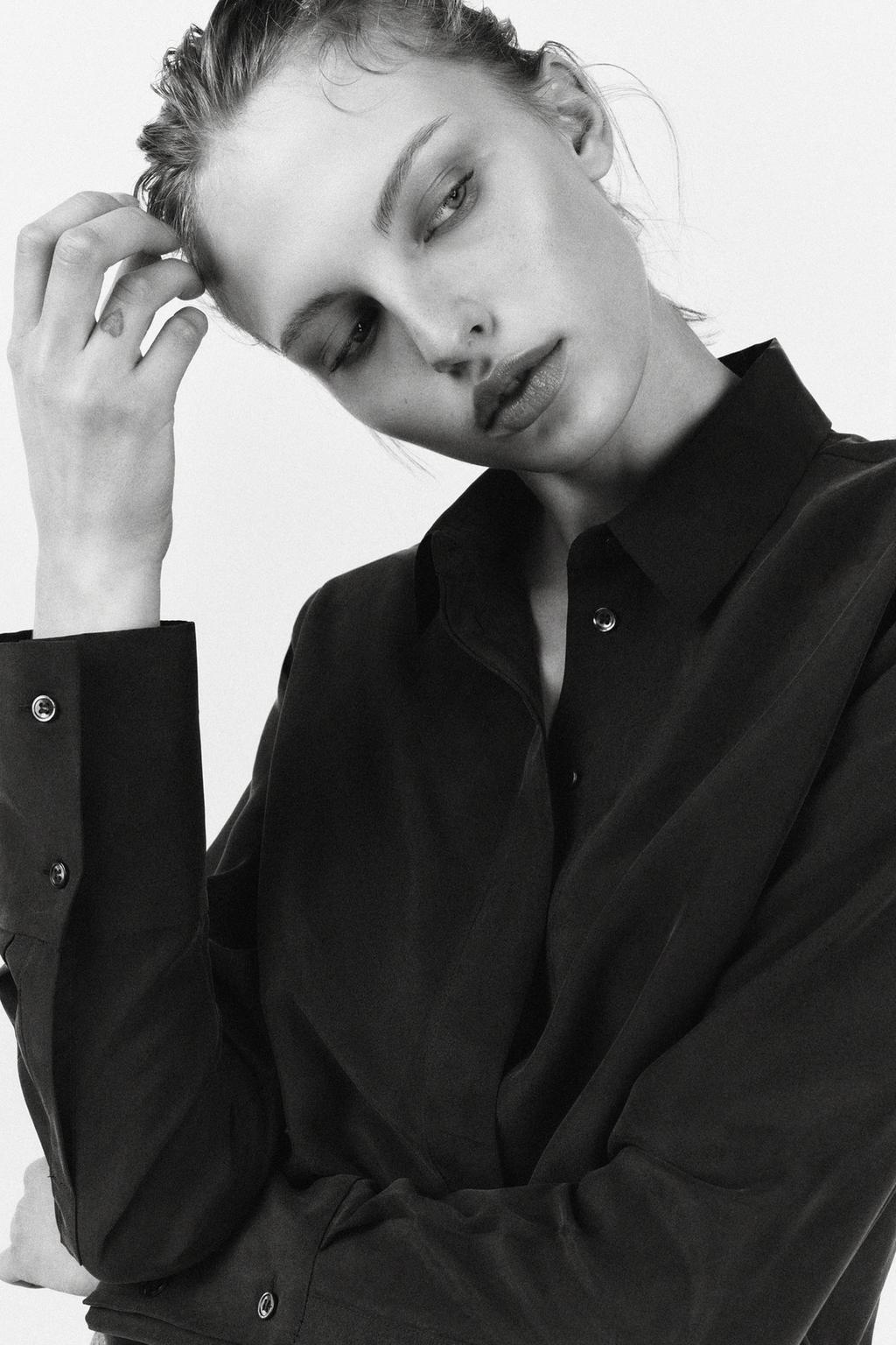 

Тонкая рубашка из 100% шелка ZARA, черный