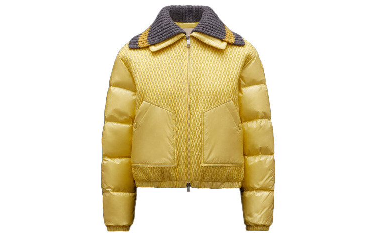 

Пуховик женский желтый Moncler