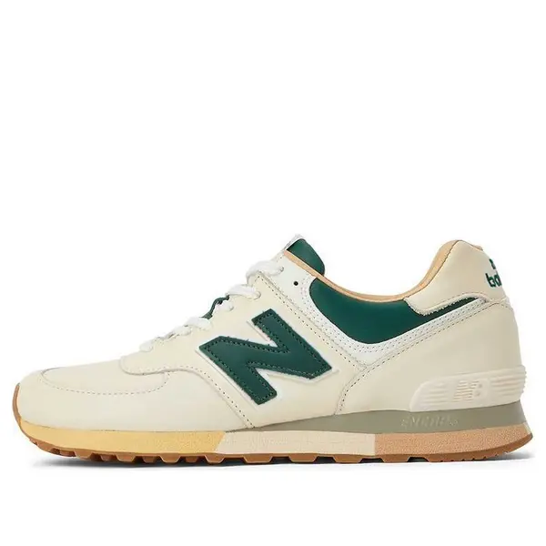 

Кроссовки 576 сделано в англии x квартира New Balance, белый