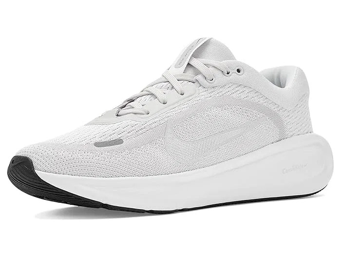 Кроссовки беговые Stellar Ride Nike Kids, White/Metallic Silver/Vast Grey/Black — фото 2