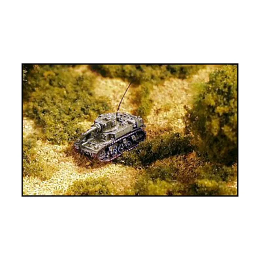 

Танк M3A1 Стюарт, WWII Micro Armour - United States - Tanks (1:285)