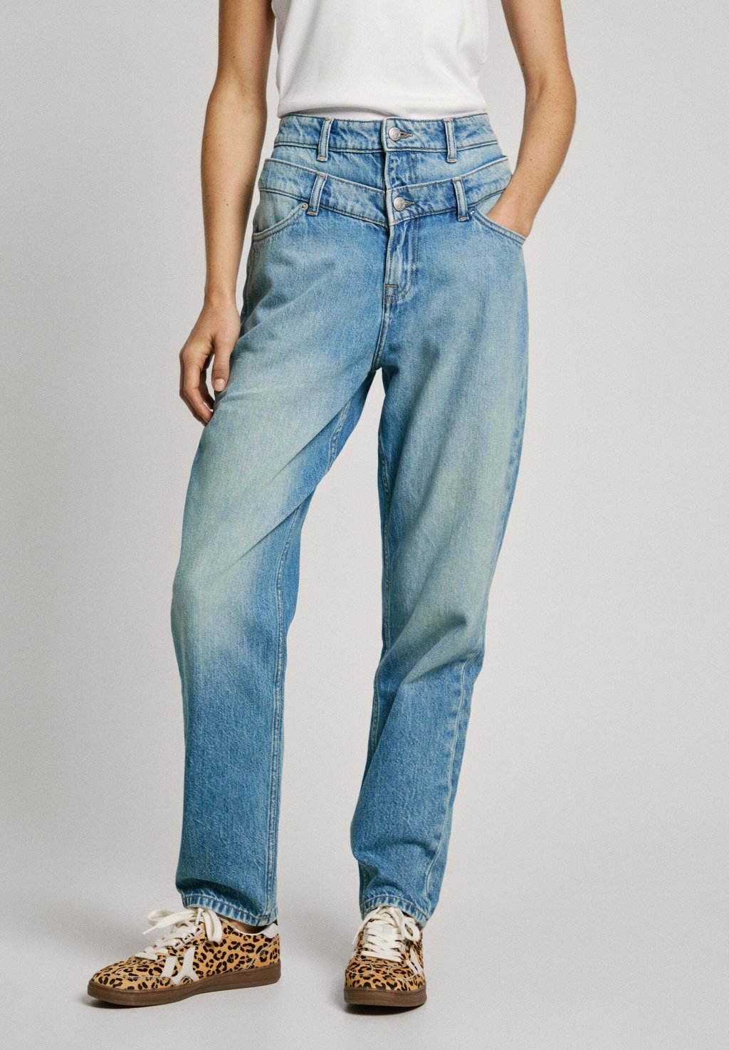 

Зауженные джинсы Pepe Jeans, синий деним