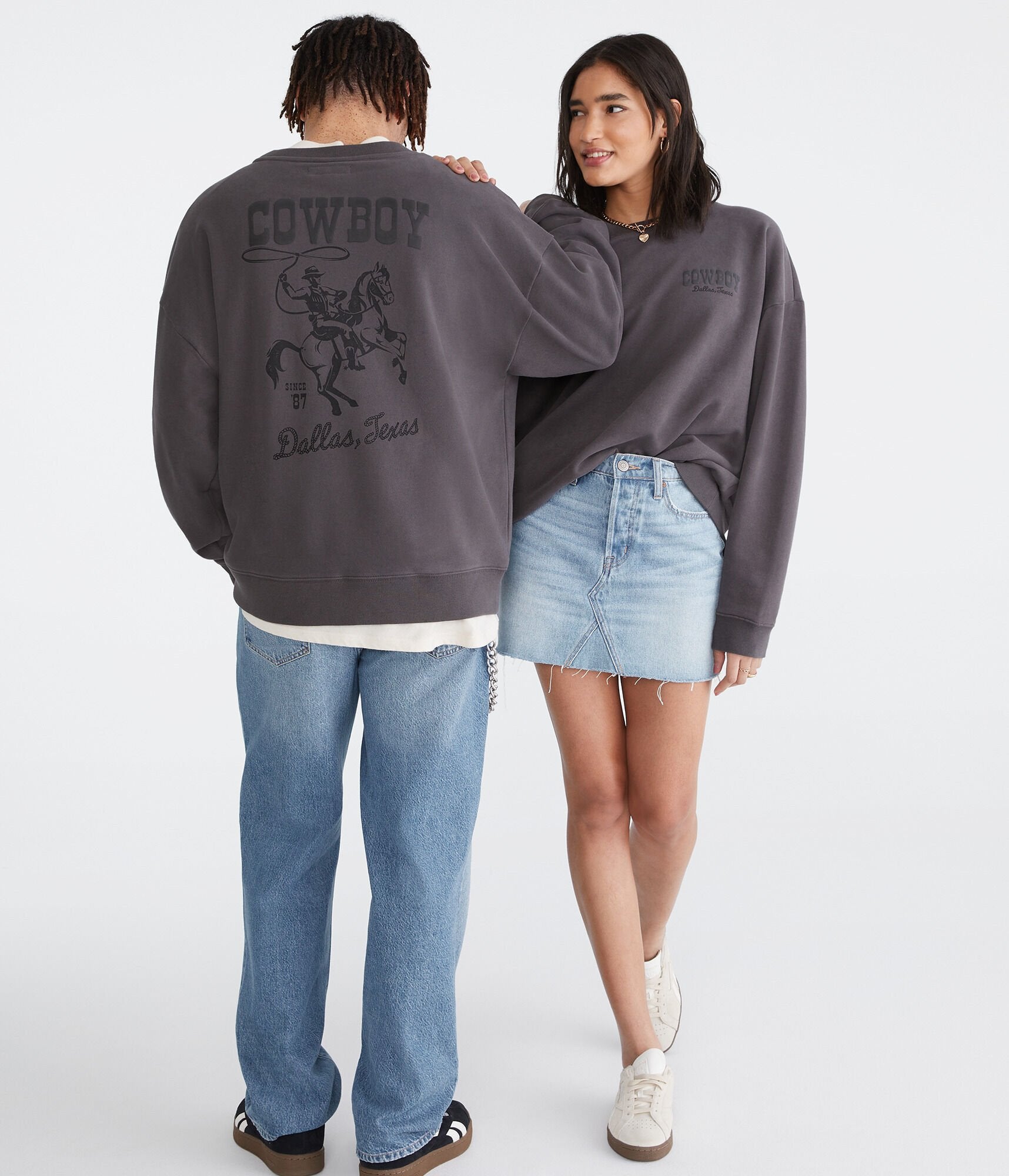 

Aeropostale Texas Cowboy Essentials Crew Толстовка, серый
