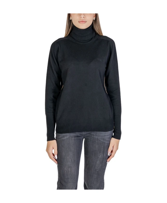 

D 7001 fw06 пуловер рулонкраген Alviero Martini 1A Classe, черный