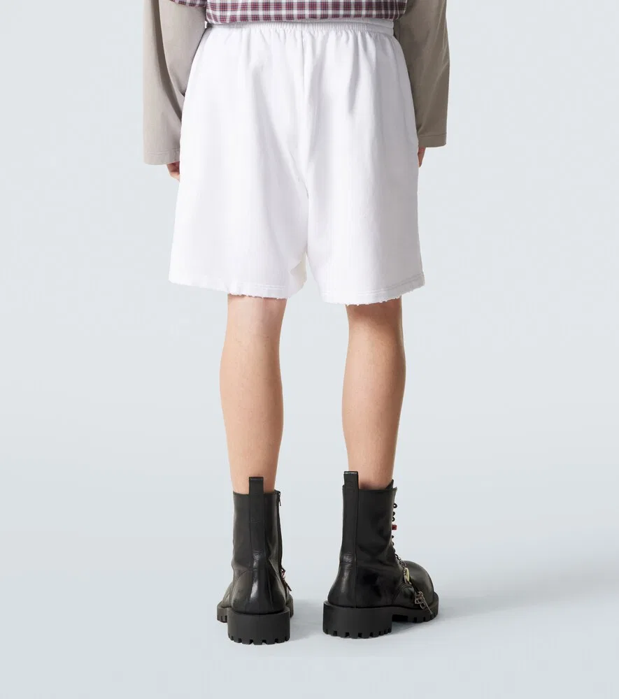 Хлопковые флисовые шорты с логотипом Balenciaga, белый — фото 4