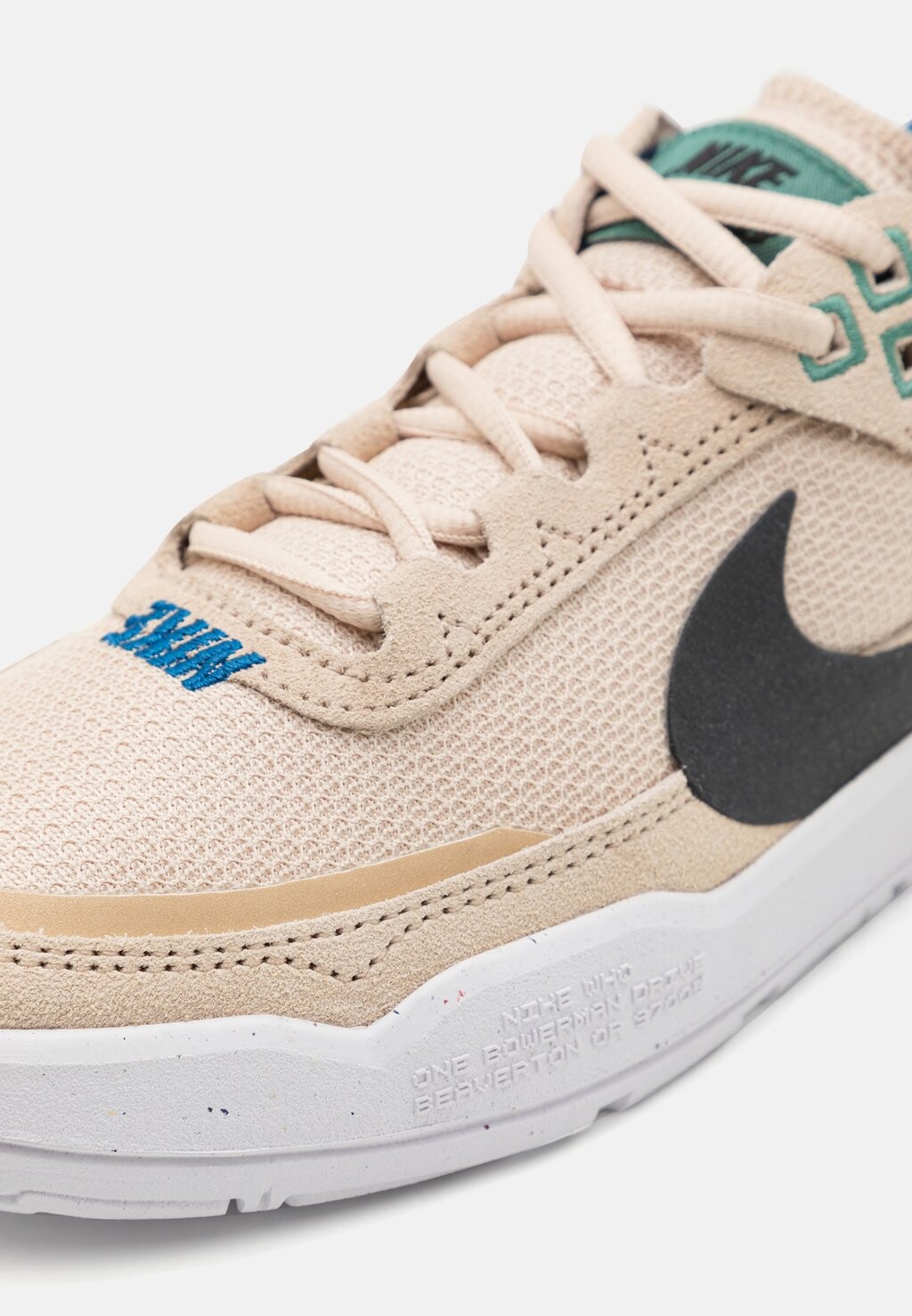

Низкие кроссовки SB DAY ONE UNISEX Nike, песочный