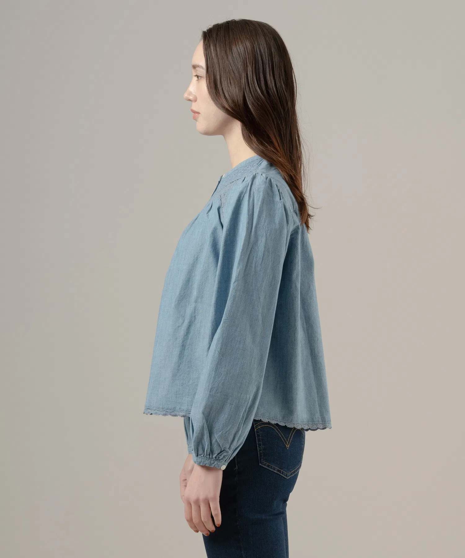 Женская хлопковая блузка Levi's Cleo с длинным рукавом тёмно-синяя — фото 4