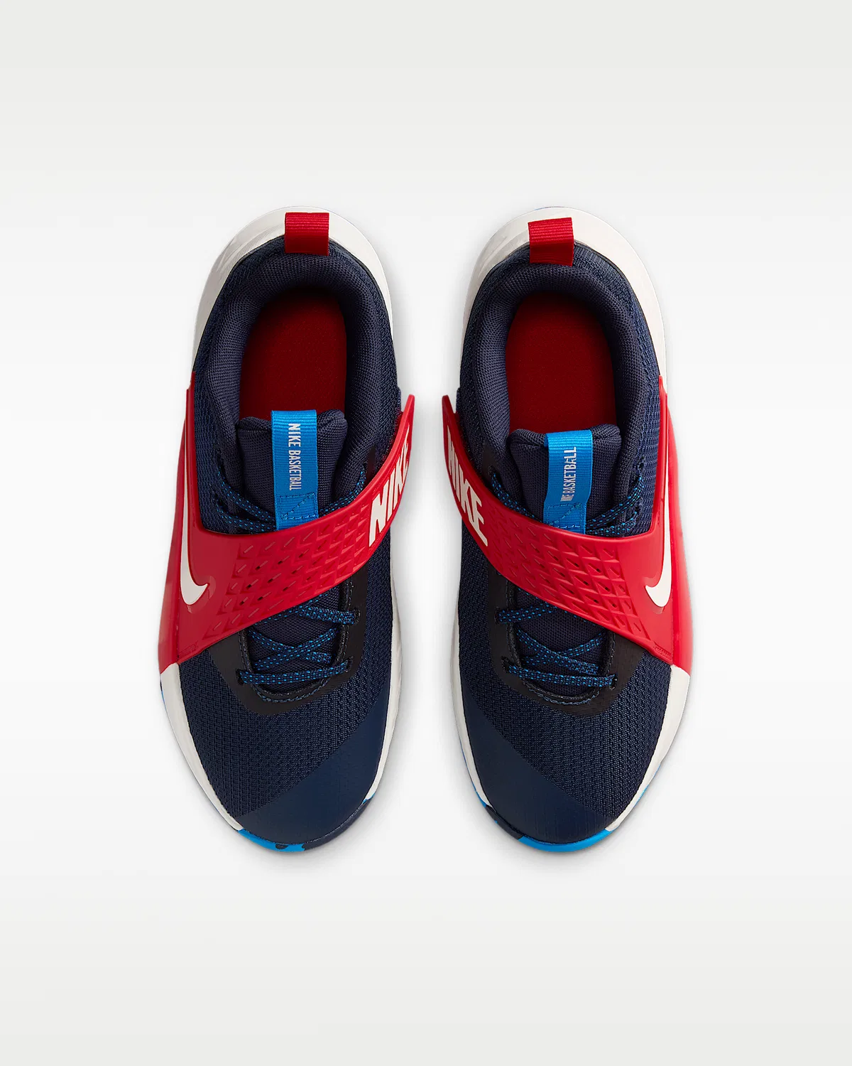 Детские баскетбольные кроссовки Nike Team Hustle D 12, Team Navy/University Red/Photo Blue/Sail — фото 4