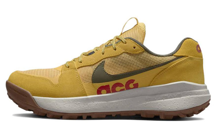 

Nike ACG Lowcate Solar Flare