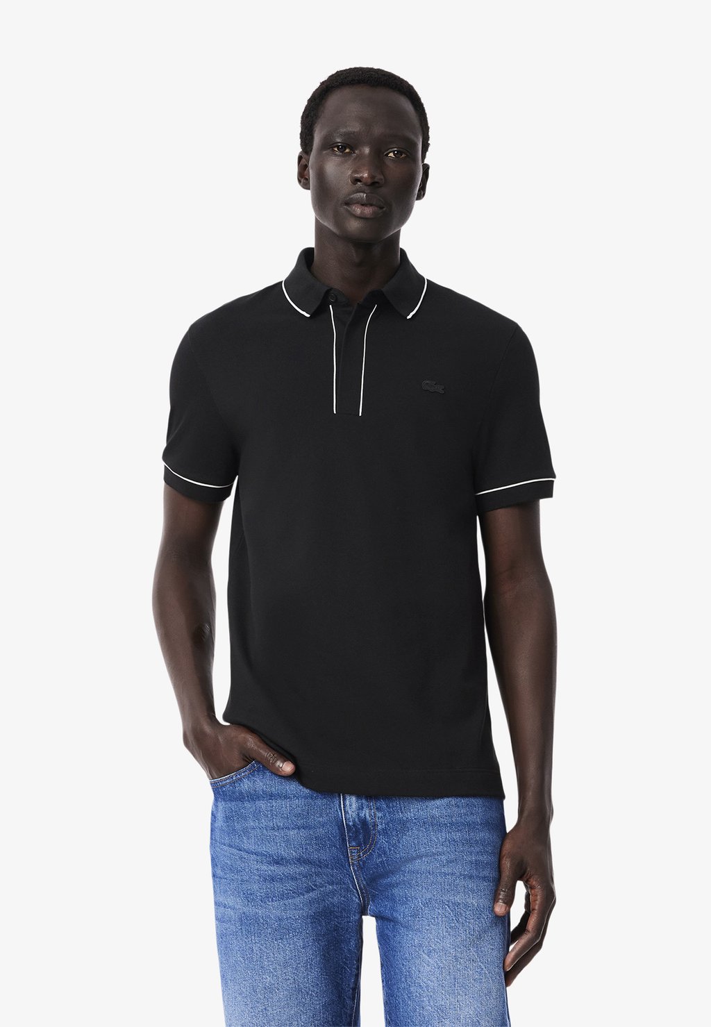 

Поло SMART PARIS EN STRETCH CON RIBETE A CONTRASTE Lacoste, черный
