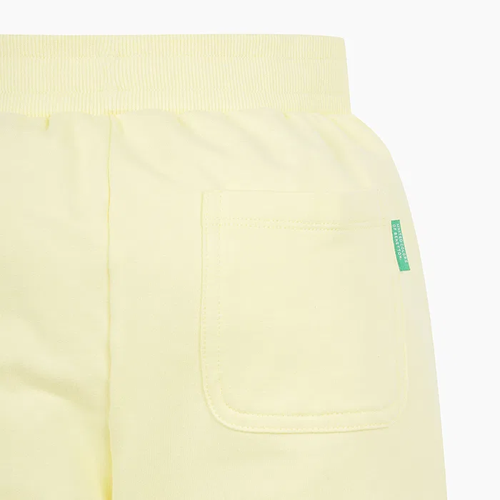 Детские джоггеры с надписью жёлтого цвета от Benetton Kids — фото 4