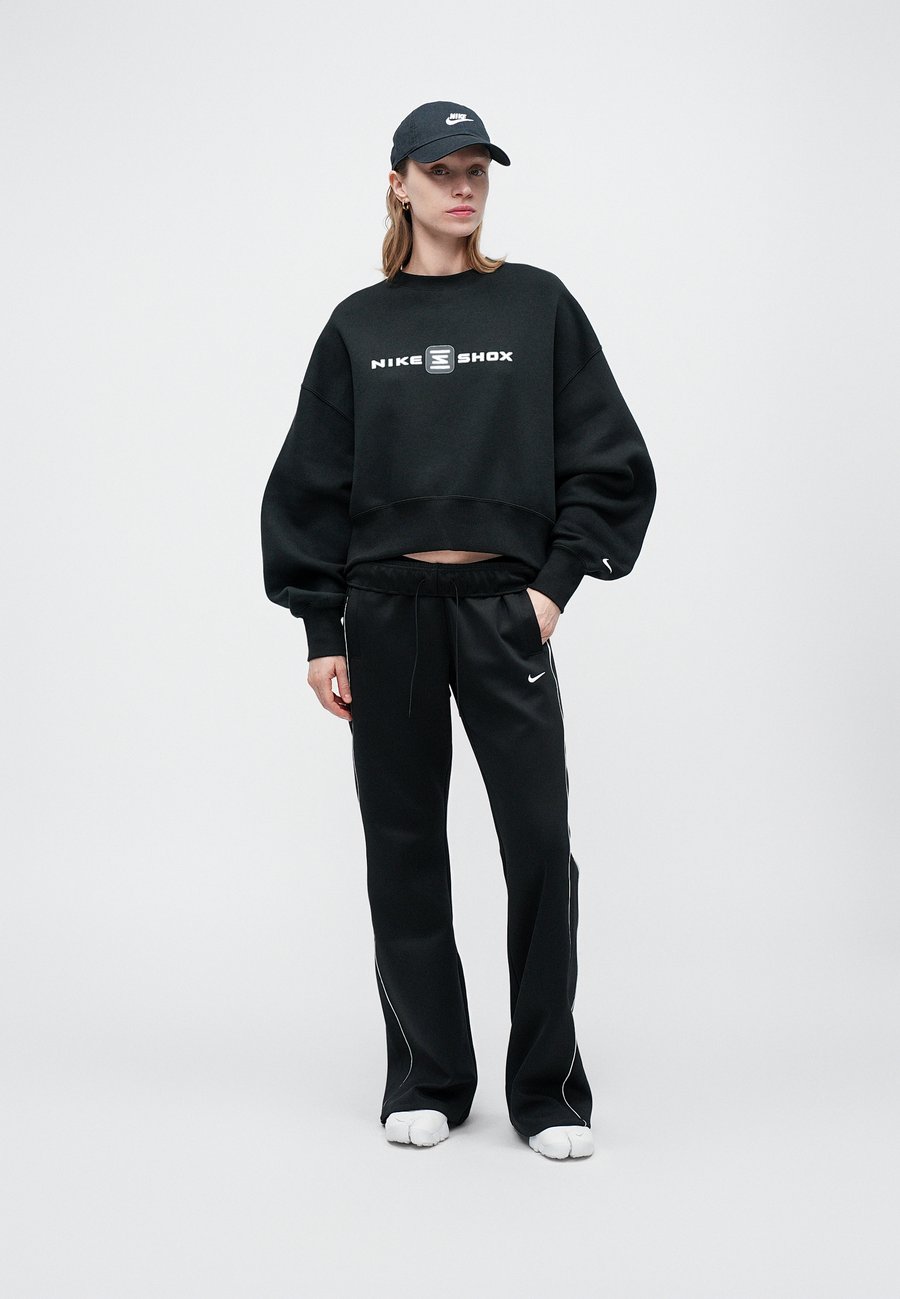 Толстовка Nike Sportswear SHOX PHOENIX CREW, Black — фото 3