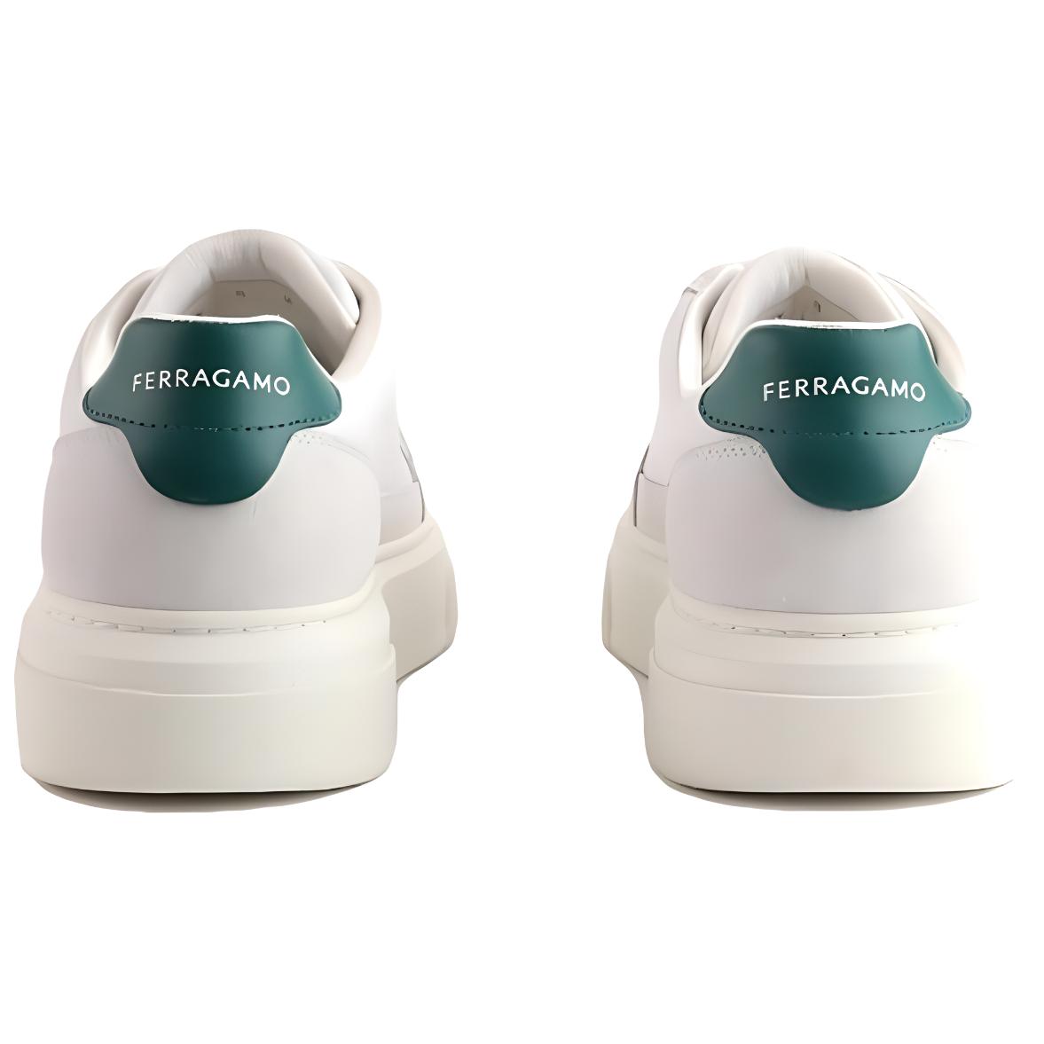 Футболка FERRAGAMO с нашивкой Gancini из бело-зеленой телячьей кожи — фото 3