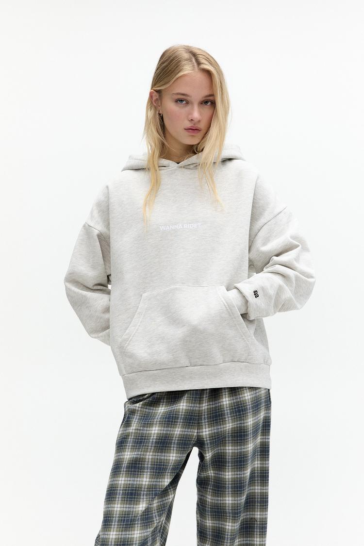 

Автомобильная толстовка с капюшоном Pull And Bear, серый
