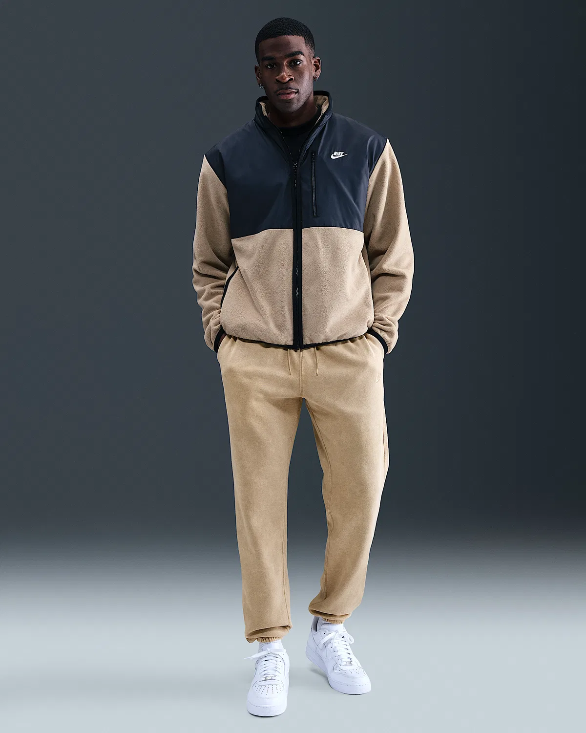 Мужские флисовые штаны Nike Sportswear Club с манжетами, Parachute Beige/Parachute Beige
