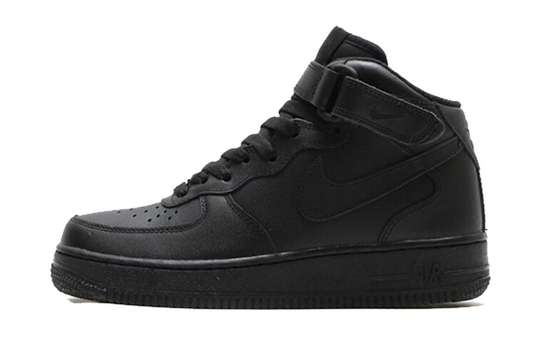 

Nike Air Force 1 Mid '07 LE Black Black (женские)