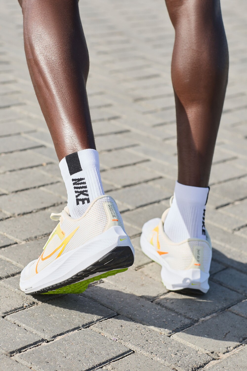 

Комплект из двух пар носков для бега Nike, белый