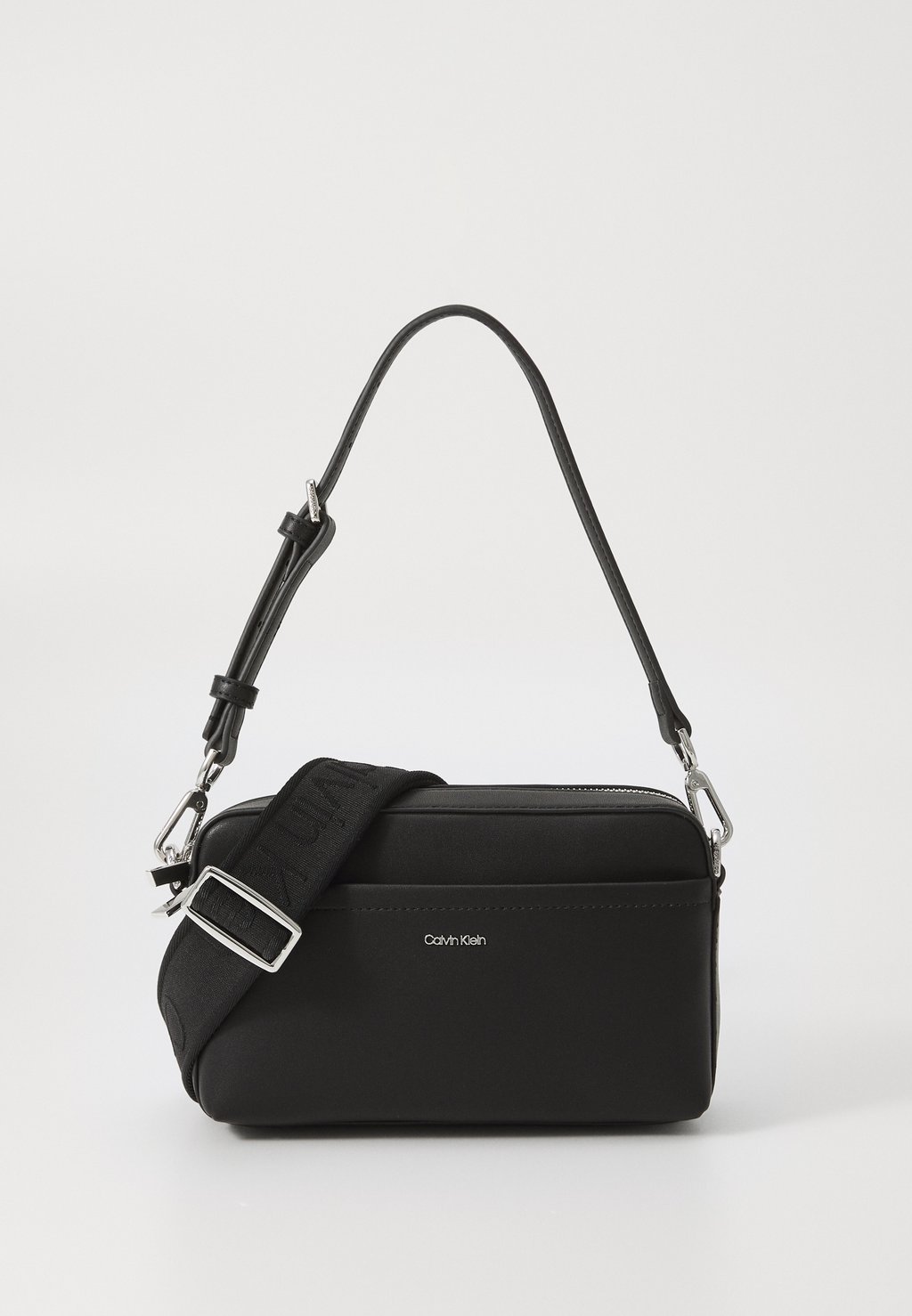 

Сумка STRPS Calvin Klein, черный