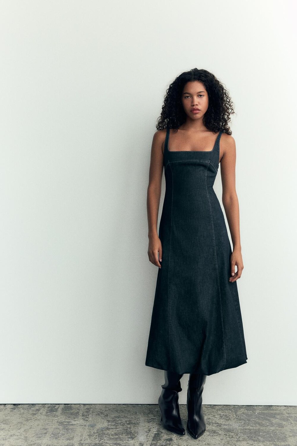 

Платье-баллон из джинса ZARA, темный индиго