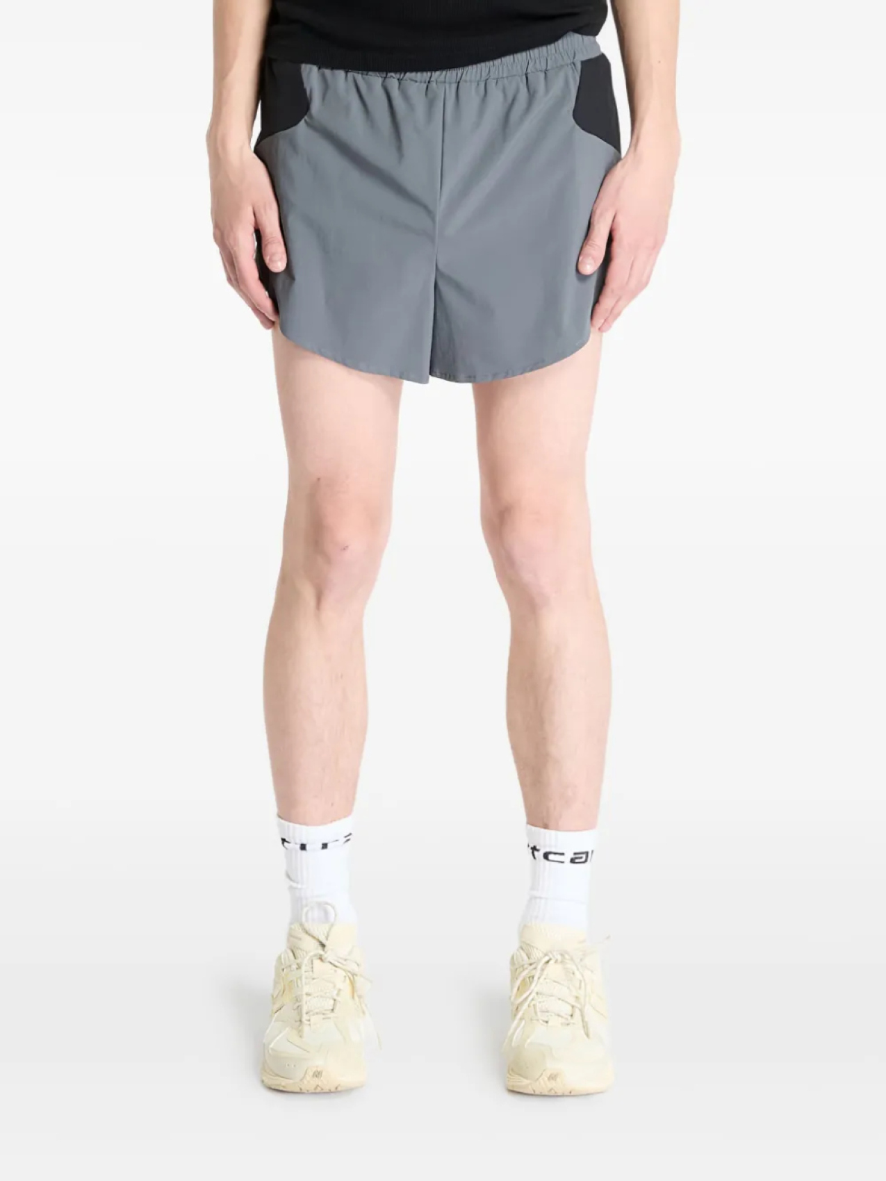

Reebok шорты Run, серый