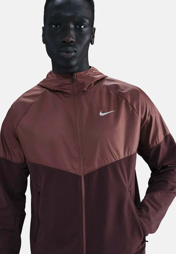 Куртка lauf miler для активного отдыха Nike Performance, Burgundy Crush/Red Sepia Reflective Silv — фото 3