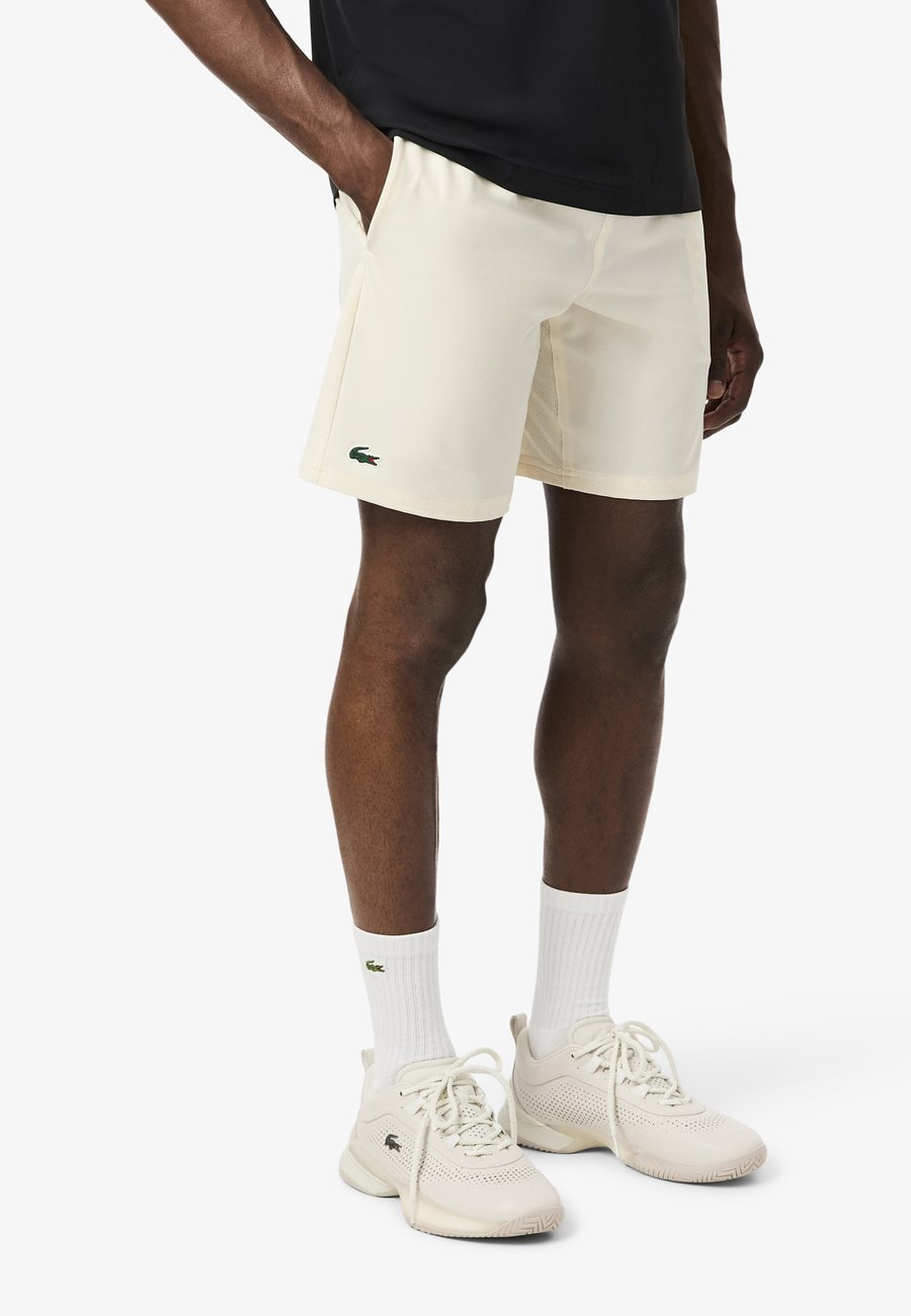 

Спортивные шорты Lacoste Sport Sports shorts, Blanc Bleu Marine Xde/Mottled Beige
