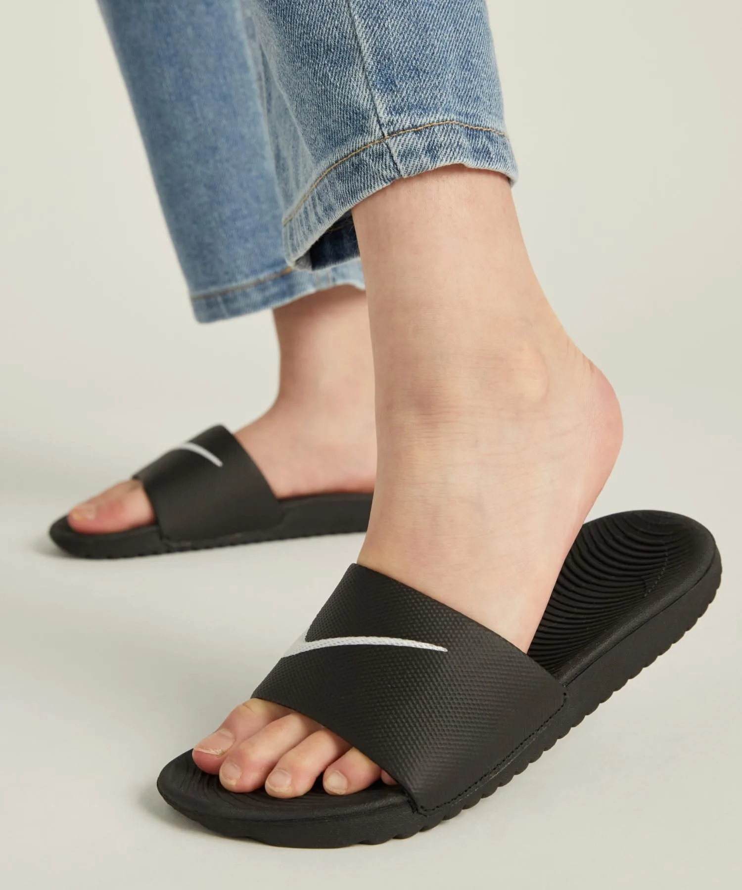 Детские/женские сандалии NIKE Kawa Little/Big Kid's Slides 819352-001