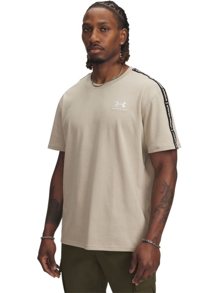 

Спортивная футболка Icon Hwt Taping T-Shirt коричневого цвета Under Armour