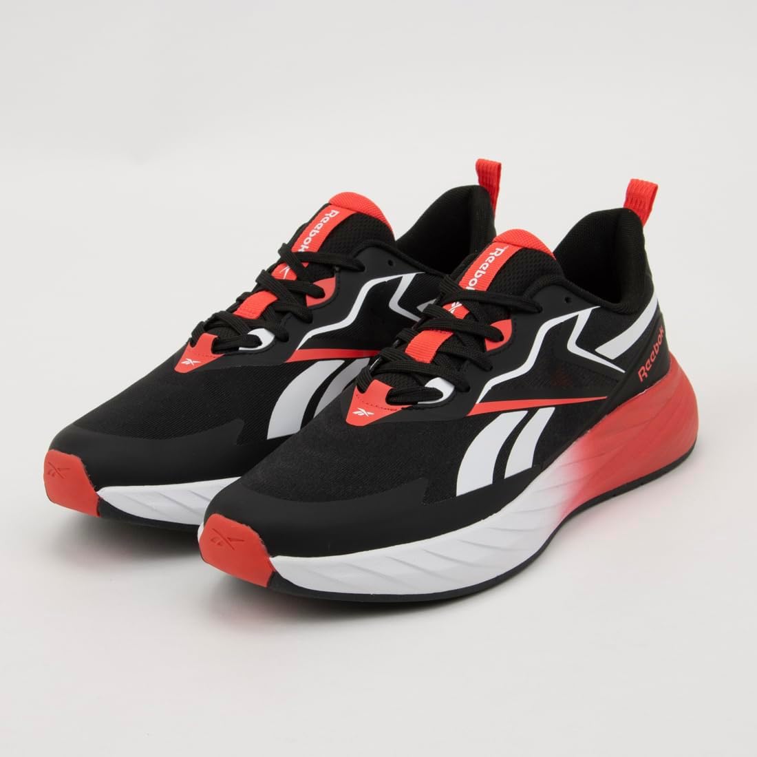 Мужские кроссовки Reebok Verse, белый/черный/красный — фото 3