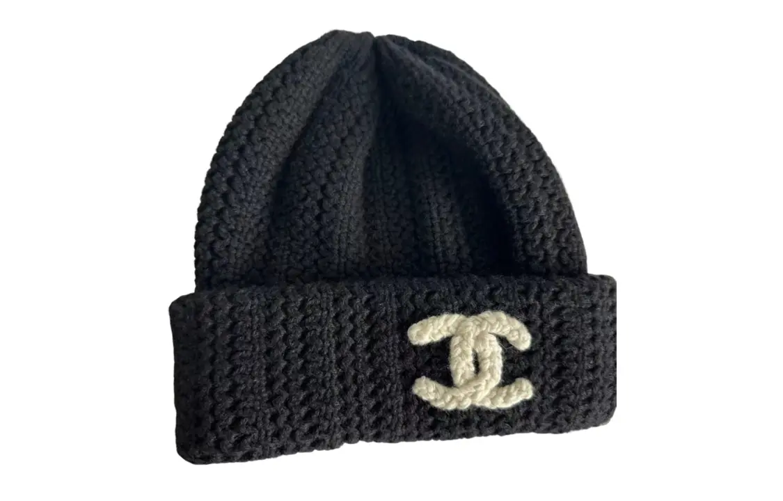 

Унисекс-бини CHANEL