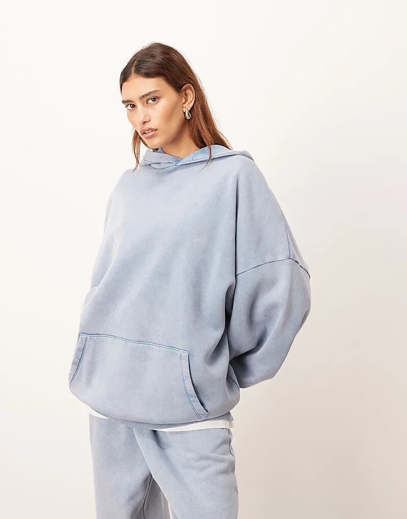 

Толстовка премиум-класса ARRANGE с кислотной стиркой нежно-голубого цвета