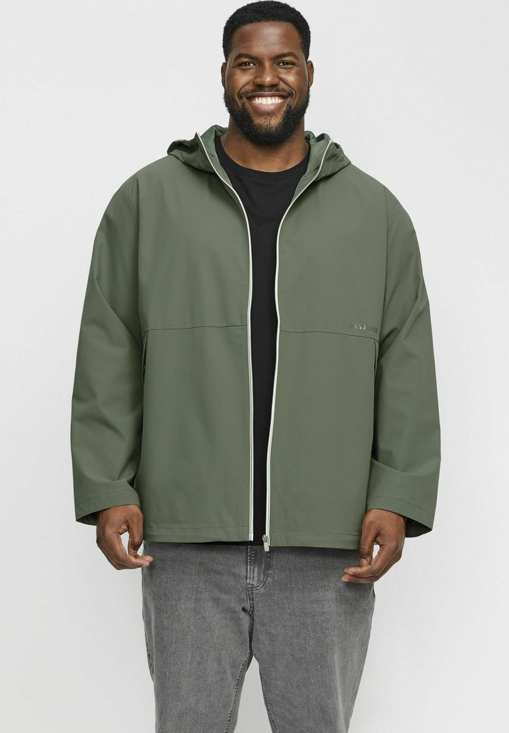 

Водонепроницаемая куртка Jack & Jones, зеленый