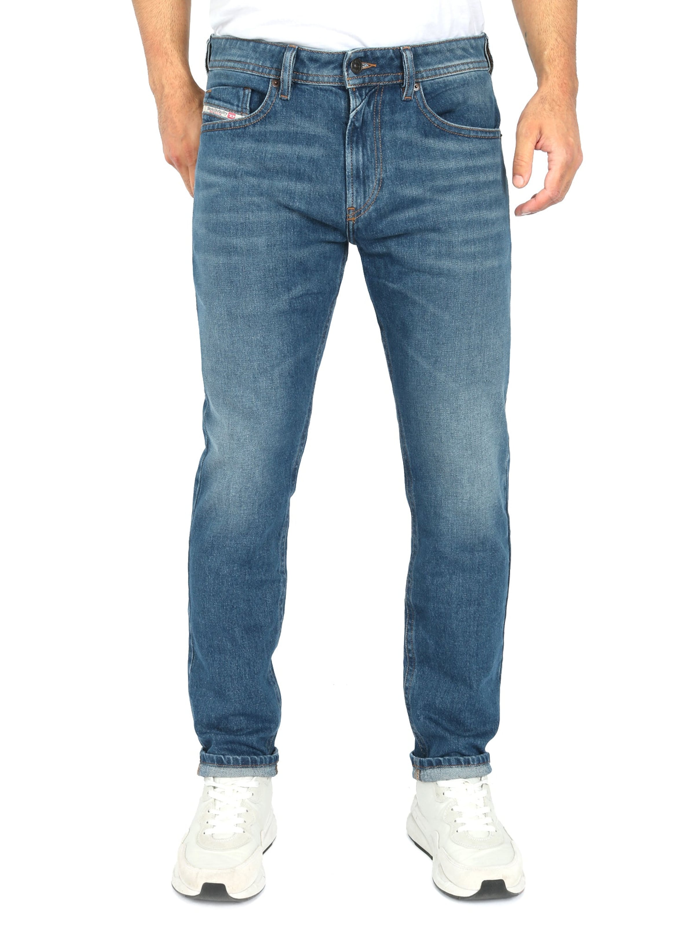 DIESEL Джинсы Slim fit 'THOMMER-R R9K39' в синем дениме — фото 2