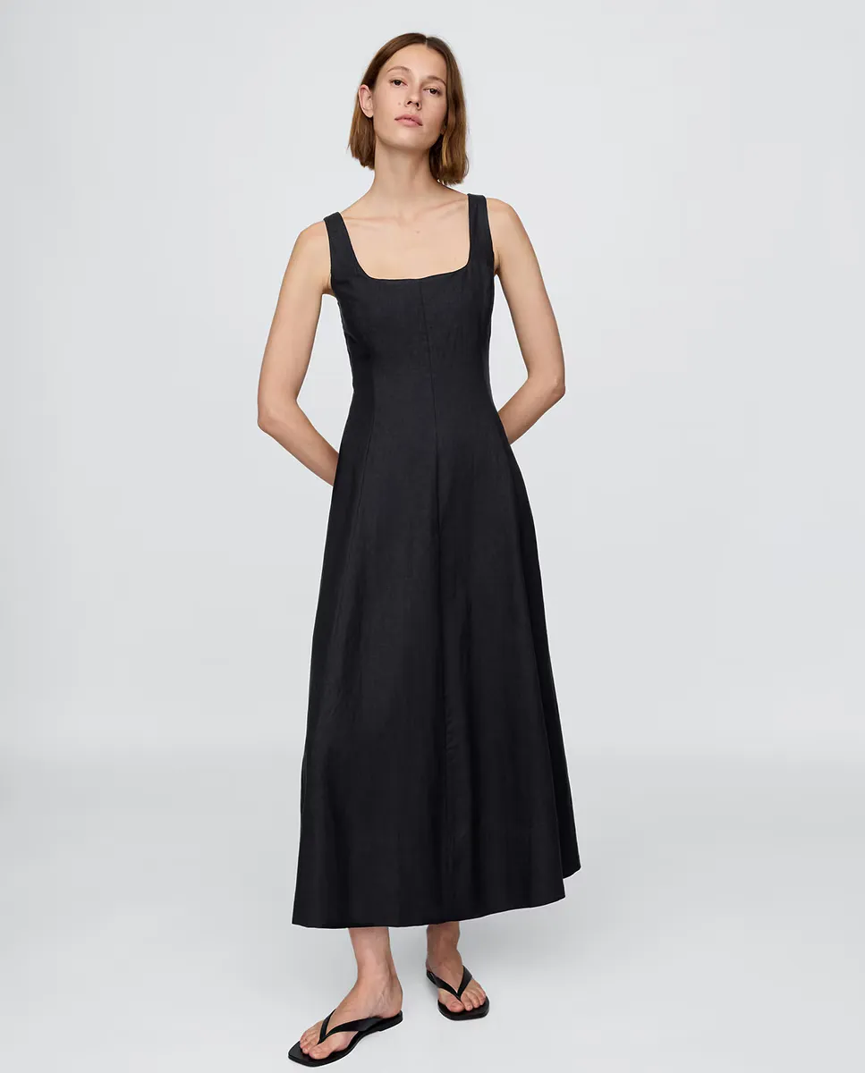 

Длинное платье на бретелях Gap, черный