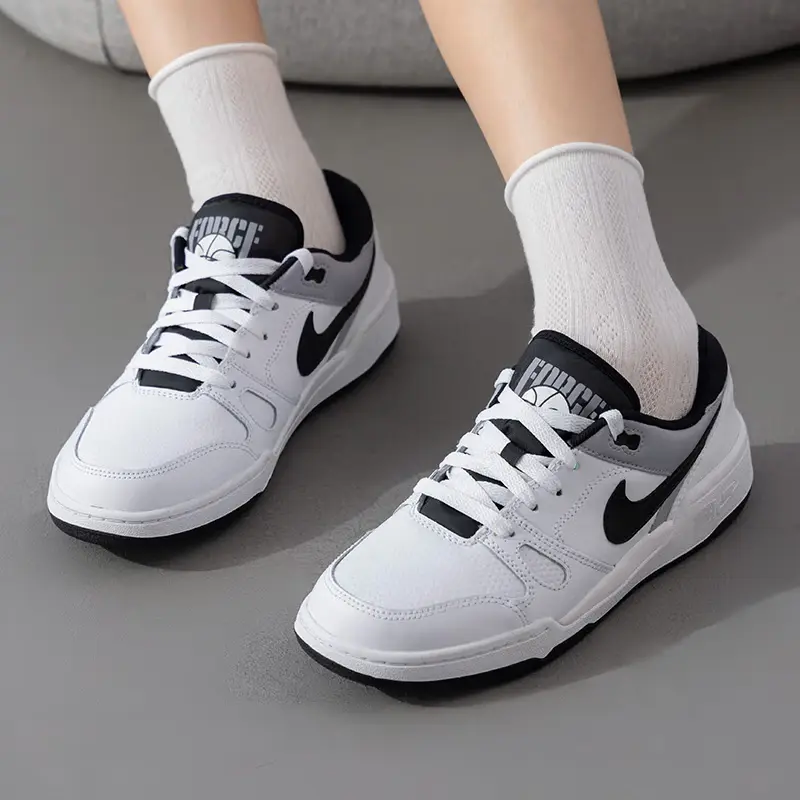 Низкие кеды для скейтбординга Nike, белый/серый — фото 3