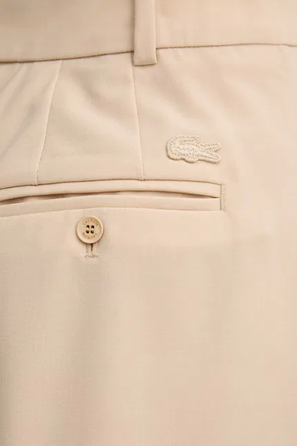 Шорты женские Lacoste, высокая посадка, бежевые — фото 4