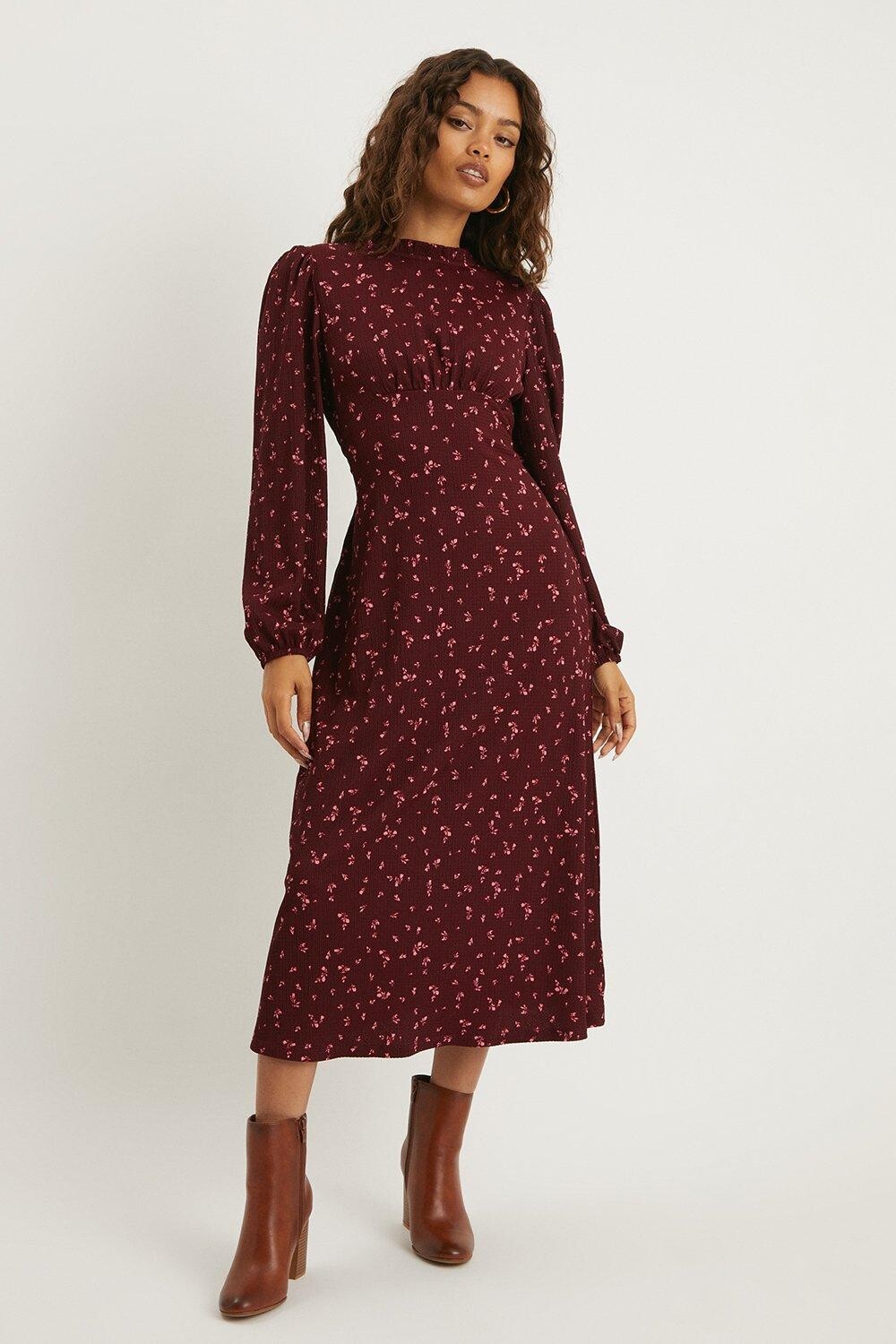 

Платье миди с оборками Petite Berry Dorothy Perkins, красный