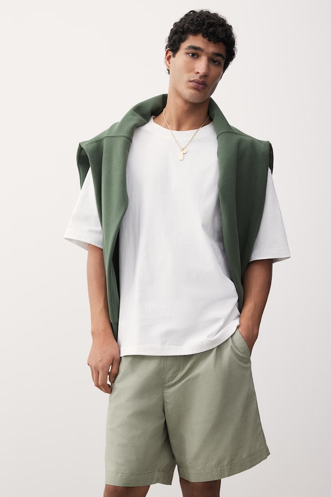 

Шорты из парусины классического кроя H&M, зеленый